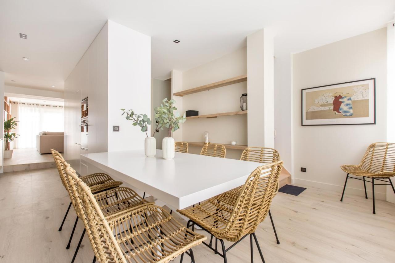 Appartement Spacieux Et Moderne 4 Chambres A 5Mn A Pieds Republique Lille Luaran gambar